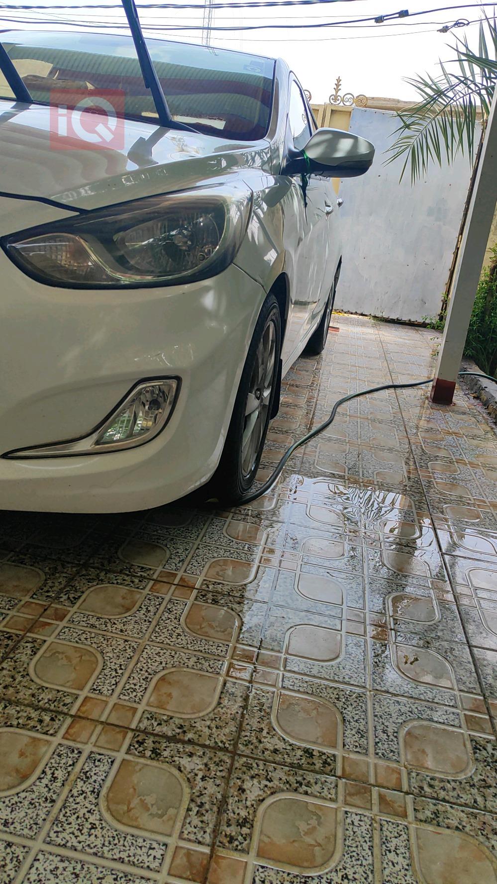 Hyundai Accent